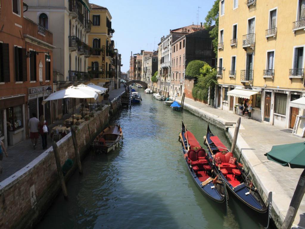 Guest House La Chicca Venedig Eksteriør billede