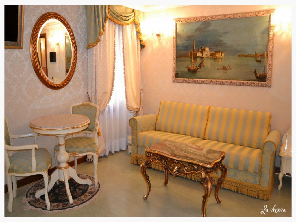 Guest House La Chicca Venedig Værelse billede