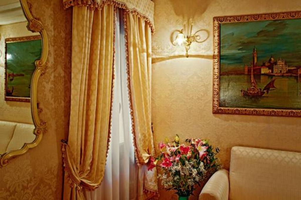 Guest House La Chicca Venedig Eksteriør billede